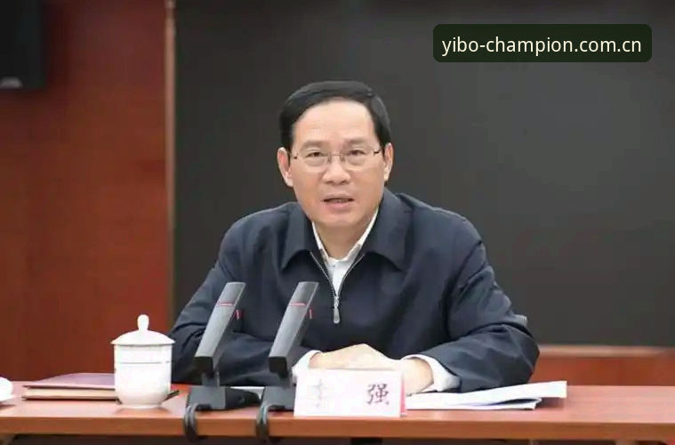 亿博官网下载最新版 资深体育迷李强分享亿博官网下载最新版使用心得:从观望到信赖的完整体验